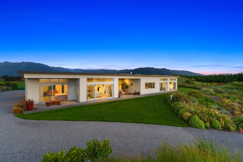 Onetahua | Coastal Modern Lifestyle